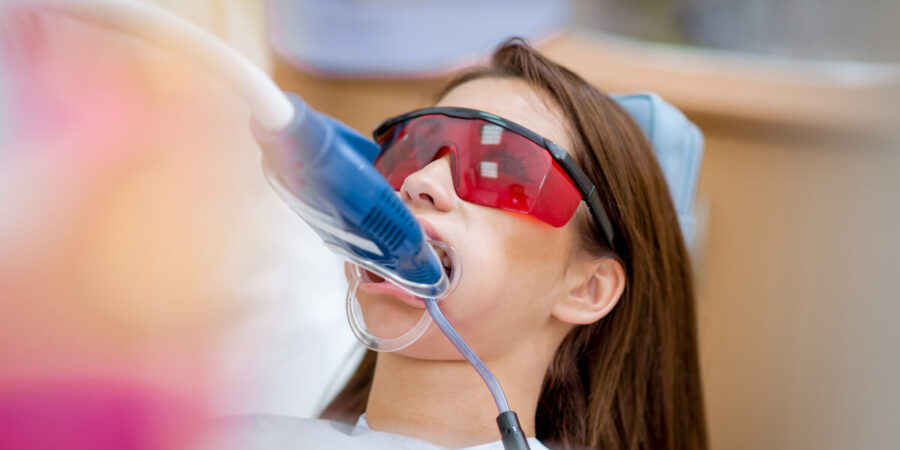 laseroterapia w stomatologii